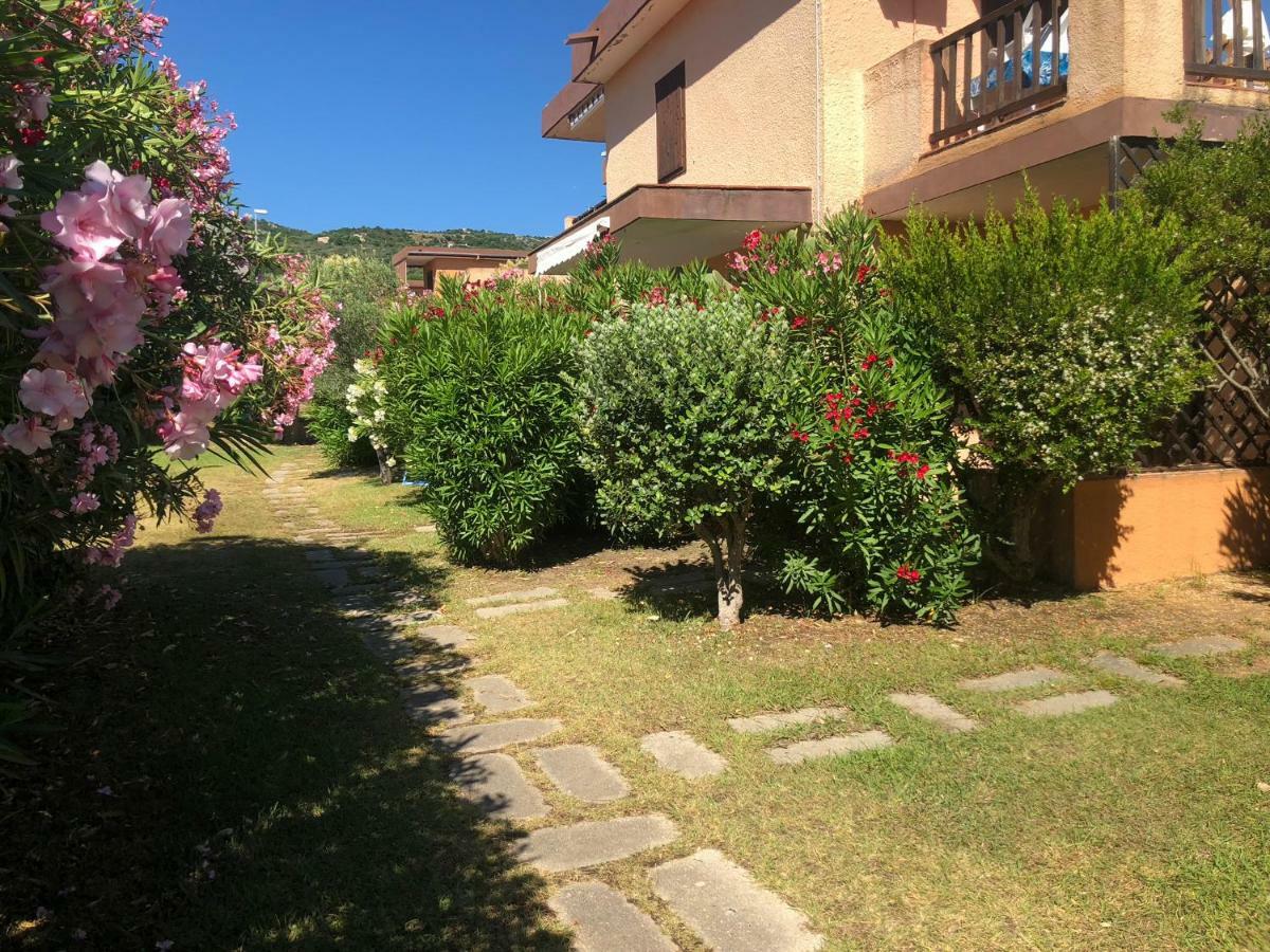 Bilocali Residenza Mediterranea Cannigione Eksteriør bilde